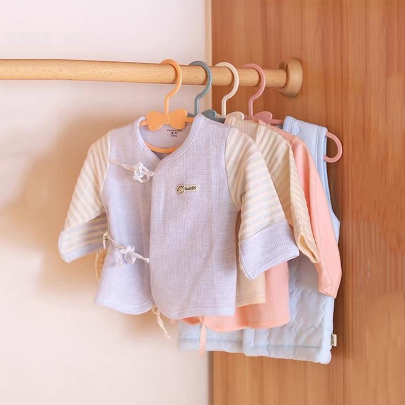 12 個のベビーキッズ服ハンガーセット耐久性のある滑り止め衣 - Baby Clothing Hanging Rack のレビューと価格